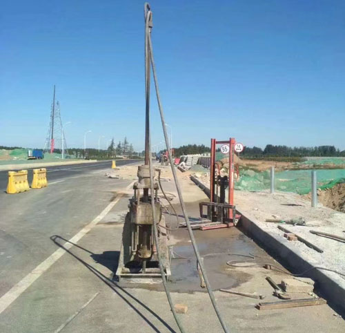 靖宇公路高聚物注浆加固